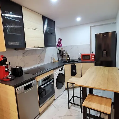 Apartment Cosy Kremlin Bicetre Metro Station Le Kremlin-Bicetre